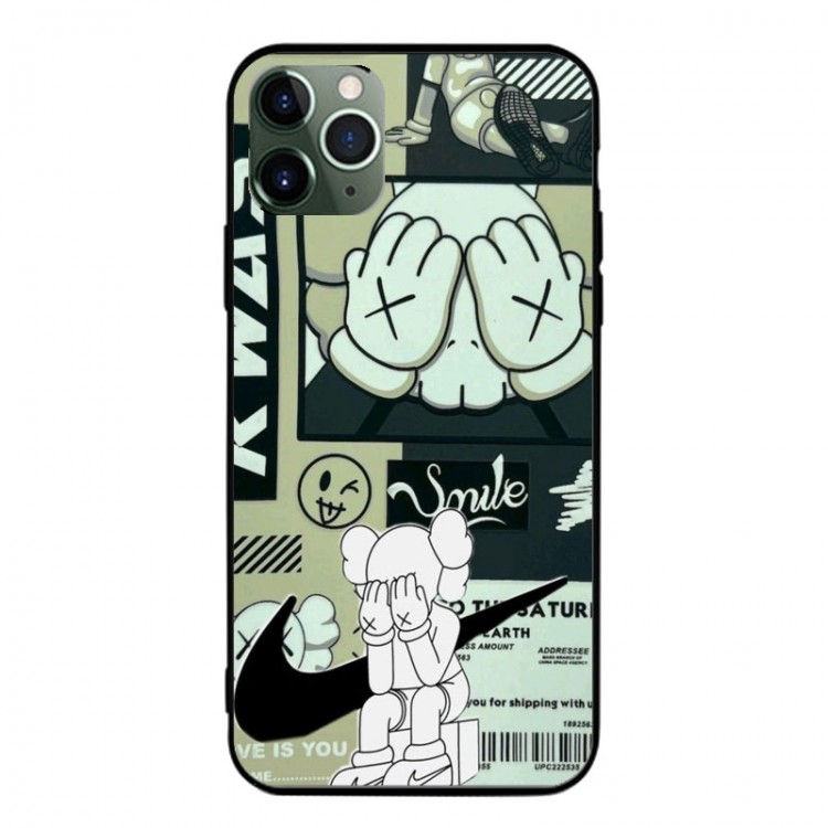 Kaws カウズGalaxy s26 s25 plus s24 s25ultra iphone 17pro max 16plus 15 proケース 男女革製ブランドアクオス sense10 R11 R10 R9/R8 PRO R7/R6ケースアクオス/XPERIA/GALAXY/IPHONE全機種対応AQUOS R9 R10 SENSE10 ケース