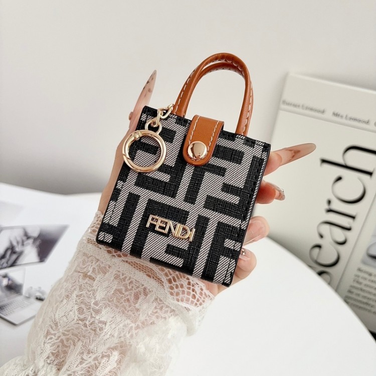 Fendi フェンディブランドエアーポッズ 5 ultra max プロ3 pro2 4 3 2 max保護ケースAirPods 5 ultra max 3 4ブランドケース 携帯便利 ファッションかわいいエアーポッズ 5 ultra max/プロ3/4/3/2/1カバー個性ブランド若者オシャレエアーポッズ 5 ultra max 4 3 pro2/proケース耐衝撃