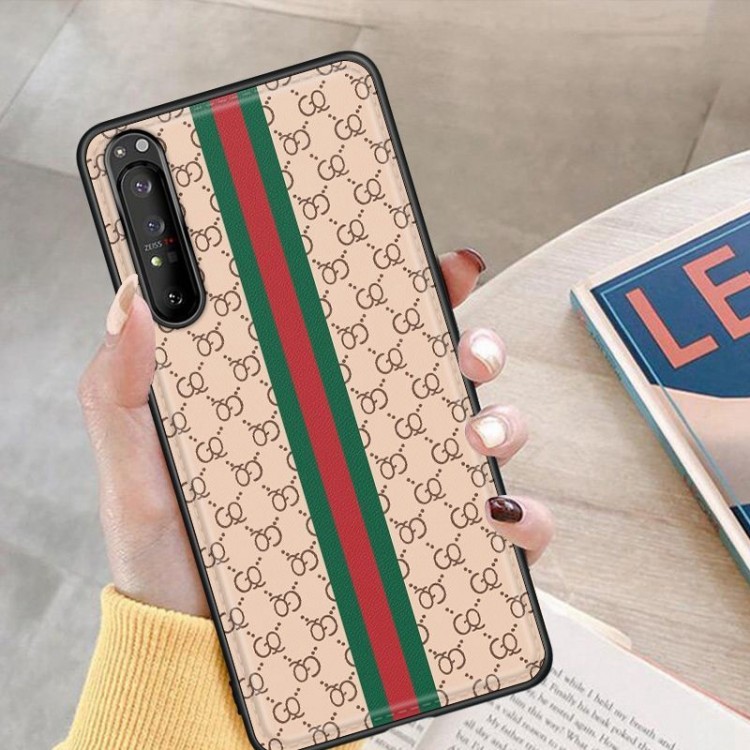 Gucci グッチxperia 1 iv 5vブランドスマホケース男女向けブランドエクスペリア 10/1 iiiケースパロディ薄型XPERIA 5 III/5IIスマホケースかわいい人気っぽいxperia 1 10 v/5 iv/5 iiiカバーケース耐衝撃