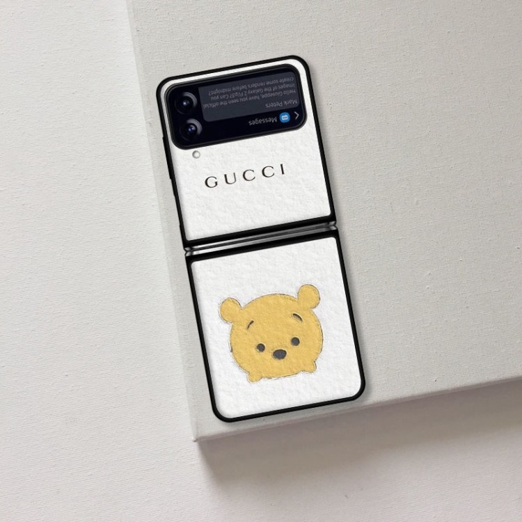 GUCCI ブランド GALAXY Z FLIP3スマホケース かわいい クマのプーさん柄 グッチ ギャラクシー z flip3スマホカバー 落下保護 おしゃれ Galaxy Z Flipケース 軽量 薄型 おしゃれ 男女兼用