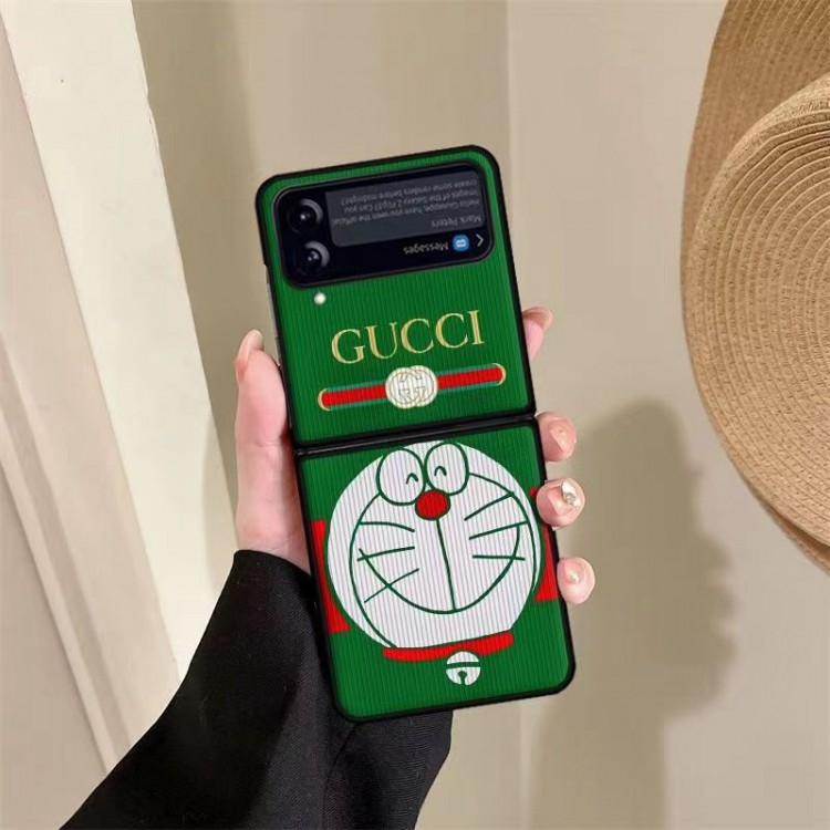 グッチ GALAXY Z FLIP4 5Gスマホケース かわいい ドラえもん コラボ Gucci ギャラクシーz flip3カバー 個性 ファッション Galaxy z flipケースカバー 全面保護 キズ防止 流行り オシャレ 男子 レディース 軽量