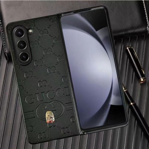 Gucci グッチブランドギャラクシーz flip4 5 fold5 4 3スマホカバースムーズブランドスマホケース男女兼用ハイブランドGalaxy z flip 5 4 3携帯ケースビジネス大人っぽい ギャラクシーz fold3/2 4 5ブランドスマホカバー