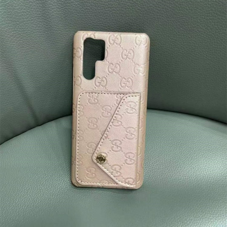 Gucci グッチiPhone 16 15 plus 14 pro maxブランドスマホケースiPhone16  15pro max 14pro 13 12スマホカバー耐衝撃オシャレ芸能人愛用するブランドアイフォン16 15 14 proケースカバー
