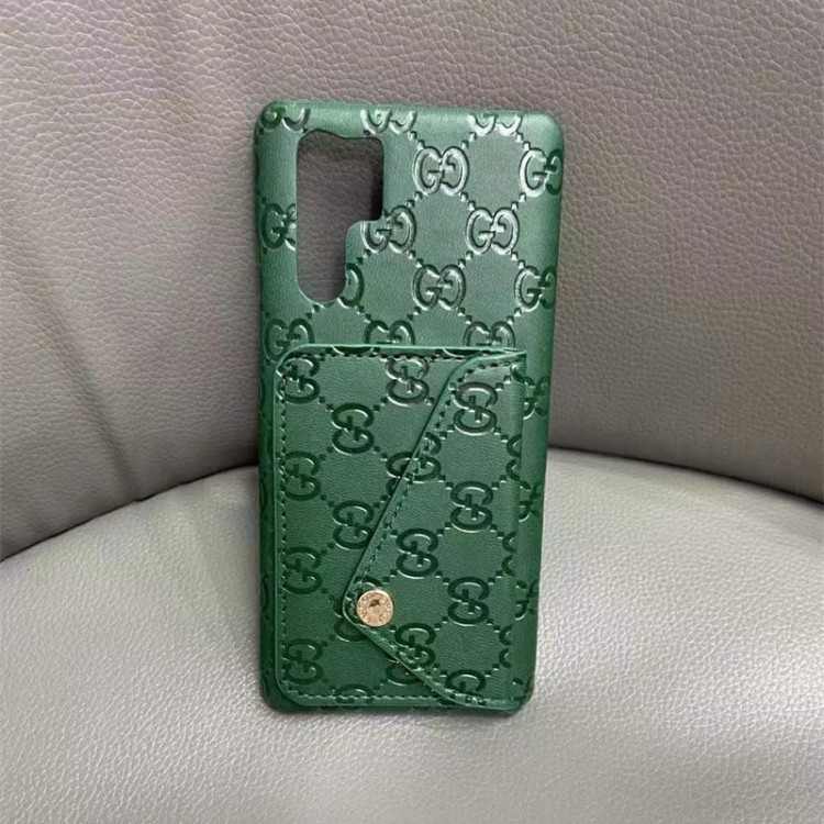 Gucci グッチiPhone 16 15 plus 14 pro maxブランドスマホケースiPhone16  15pro max 14pro 13 12スマホカバー耐衝撃オシャレ芸能人愛用するブランドアイフォン16 15 14 proケースカバー