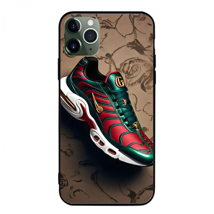 Gucci グッチブランド 激安 AQUOS R11 R10 SENSE10 R9 R8 R7 PRO Google Pixel 10 9a 9 pro XL 8aケースGalaxy s26 s25 plus s24 s25ultraケース 男女革製アイフォン17pro 16 plus 15 14 pro maxスマホケース AQUOS R9/R8 PRO/R7/R6 iphone 17 pro max 16plus 15proケース