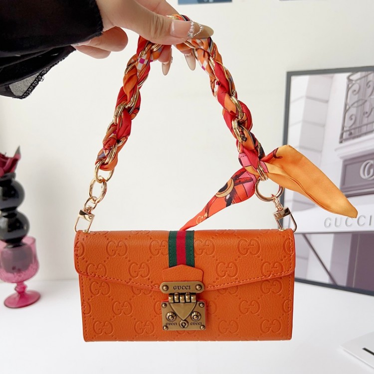 Gucci グッチブランドGalaxy s26 s23 plus s24 s25ultraカバーケース 薄型 ファッションgalaxy s26 s24 s25 ultra plusケースハイブランドブランドGalaxy s26 s24 s25 ultraカバーアイフォンAIR 17 pro 14 15 16 plusケースカバー 全面保護 かわいい着脱安いのgalaxy s26 s25 s24 s23 s22 s21ケースコピー