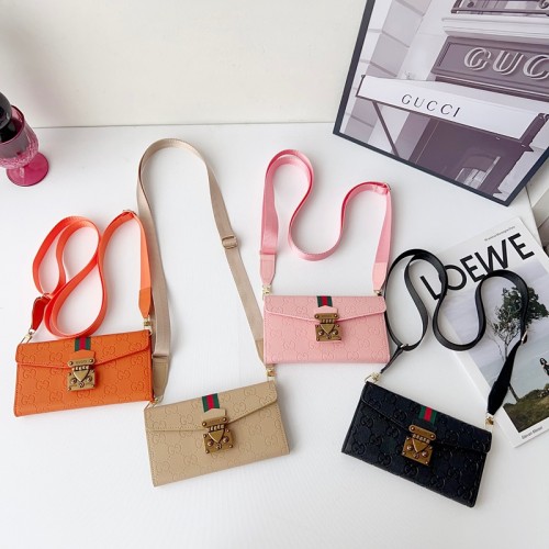 Gucci グッチブランドGalaxy s26 s23 plus s24 s25ultraカバーケース 薄型 ファッションブランドGalaxy s26 s24 s25 ultraカバーアイフォンAIR 17 pro 14 15 16 plusケースカバー 全面保護 かわいいブランドパロディSamsung s26/ s23/s25+/s24ultraケース 人気 キズ防止ブランド軽量 iphone 17pro 14 15 16e 17 airスマホカバー