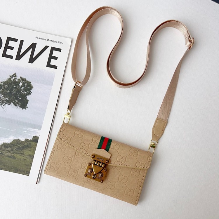 Gucci グッチブランドGalaxy s26 s23 plus s24 s25ultraカバーケース 薄型 ファッションブランドGalaxy s26 s24 s25 ultraカバーアイフォンAIR 17 pro 14 15 16 plusケースカバー 全面保護 かわいいブランドパロディSamsung s26/ s23/s25+/s24ultraケース 人気 キズ防止ブランド軽量 iphone 17pro 14 15 16e 17 airスマホカバー