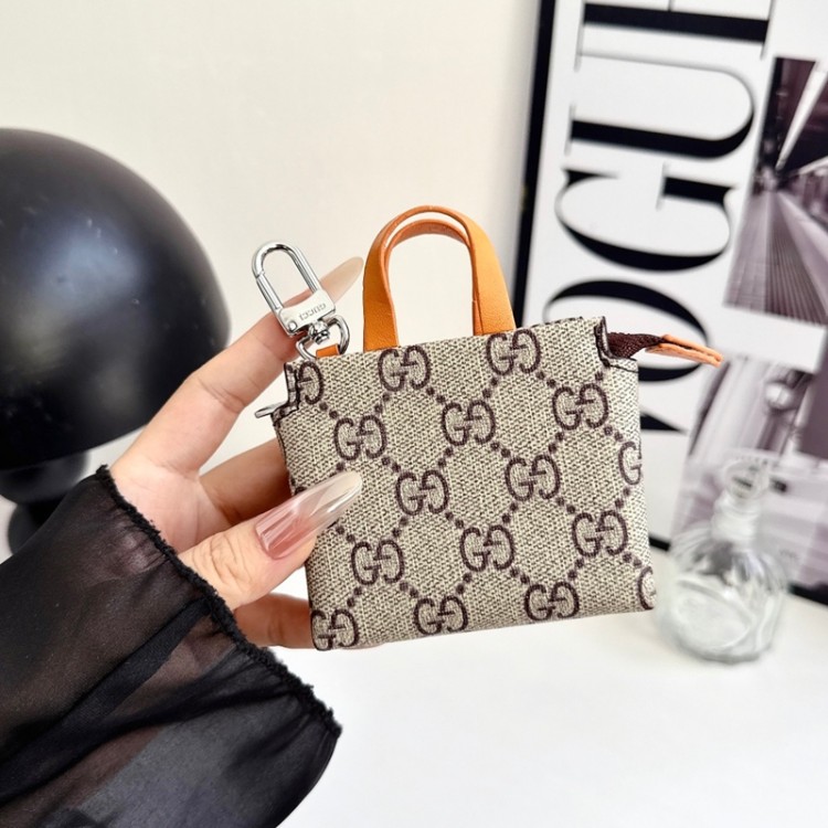 Gucci グッチブランドエアーポッズ 5 ultra max プロ3 pro2 4 3 2 max保護ケースかわいいエアーポッズ 5 ultra max/プロ3/4/3/2/1カバー個性スニーカー形のairpods 5 4 pro2 pro3ケース ブランド 人気メンズ向けAirPods 5 ultra max/Pro3/4/3/2/1ケースブランドかっこいい
