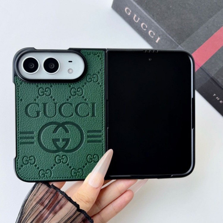 Gucci グッチアイフォン Duo 折りたたみブランドケースメンズ高級感galaxy z fold 8 ultra 7 6 5 ケースハイブランド大人っぽい ギャラクシーz flip8 7 4 5 6ブランドスマホカバーブランド落下保護 iPhone Duo 折りたたみ携帯カバーレディース