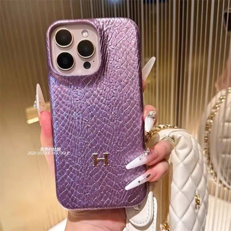 Hermes エルメスブランドアップル16+ 16 pro max 16e 14 15 17 pro airケース激安パロディ芸能人愛用するブランドアイフォン17 16 pro15 16 pro maxケースカバーアップル AIR 17 16e 15 pro max 16 plusケース全機種対応パロディ