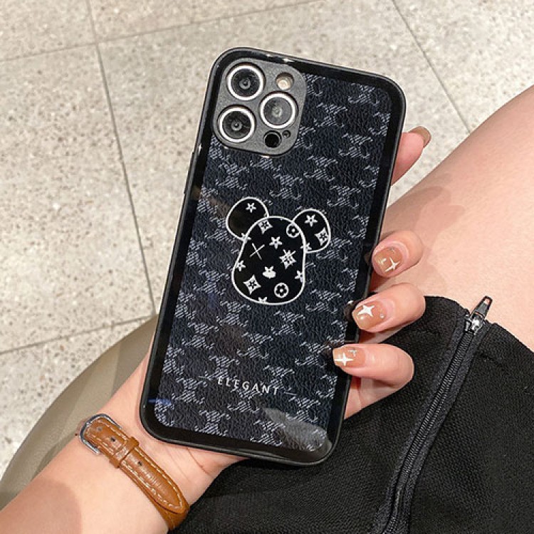 Lv ルイヴィトン Kaws カウズ CELINE セリーヌ ブランドアップル15+ 14proケース激安パロディiPhone 15pro max/14proスマホカバー耐衝撃オシャレ芸能人愛用するブランドアイフォン15 14 proケースカバー