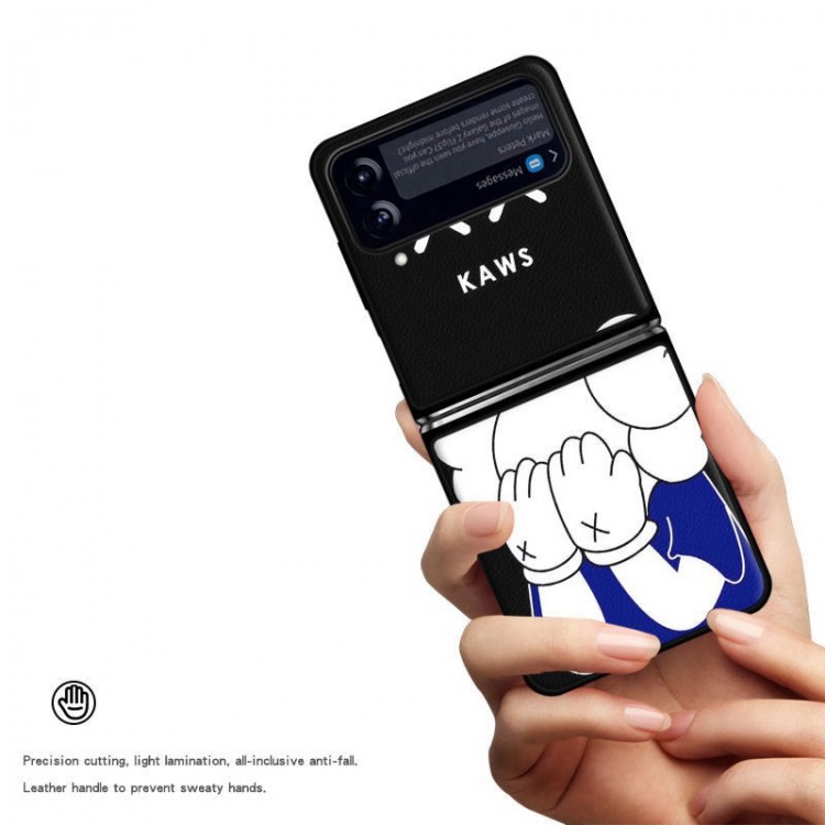 Kaws ブランド Galaxy Z Flip4 5Gケース 個性 漫画の柄 カウズ サムスンGALAXY  Z FLIP4携帯カバー 男女兼用 Galaxy Z Flip4カバー PU&TPU 2重構造 おしゃれ カッコいい 衝撃に強い 便利 実用ケース