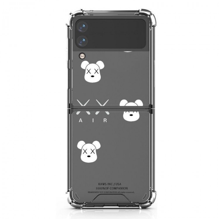 カウズ ギャラクシー Z FLIP4 スマホケース 四角設計 ソフト KAWS ブランドGalaxy z flip3スマホカバー 落下保護 GALAXY Z Flip4透明ケース 個性熊柄 ファッション 軽量 放熱性抜群 メンズ