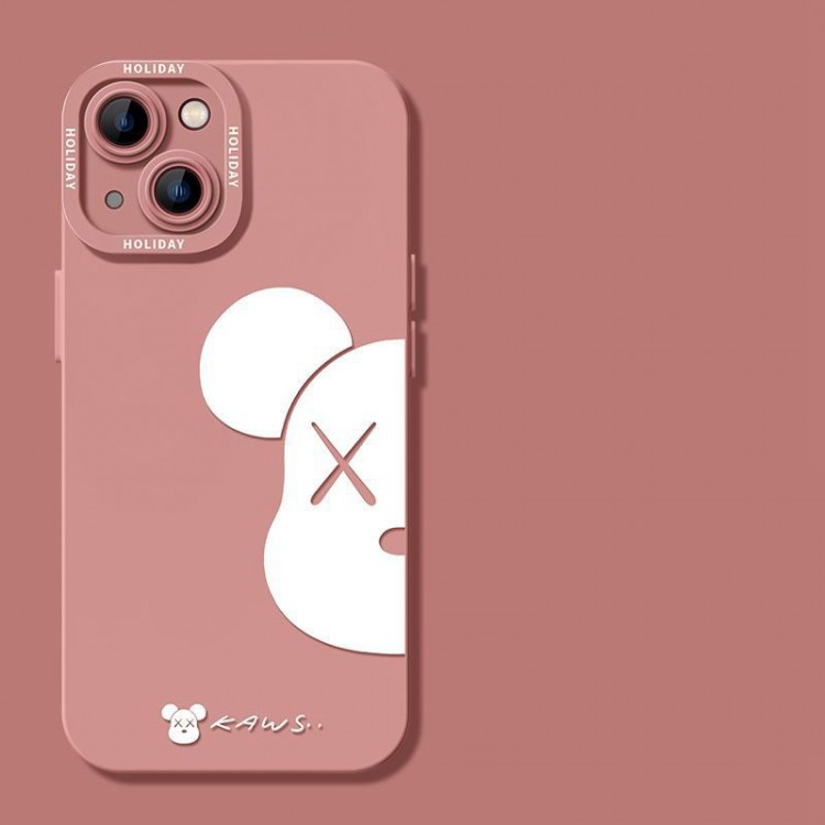 ブランド カウズ スマホケース iphone14proカバー 柔らか シリコン KAWS アイフォン14pro maxケース14PLUSスマホカバー 衝撃吸収 耐用性 iphone 13 mini/13proケース 個性 ファッション アイフォン 13 12 pro maxスマホケース 人気 クマ柄 iphone11pro/xs maxケースカバー フィット 男女