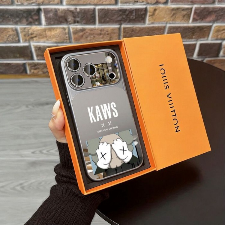 Kaws カウズiPhone 16 15 plus 16 17pro max Airブランドスマホケース芸能人愛用するブランドアイフォン17 16 pro15 16 pro maxケースカバーアップル AIR 17 16e 15 pro max 16 plusケース全機種対応パロディ