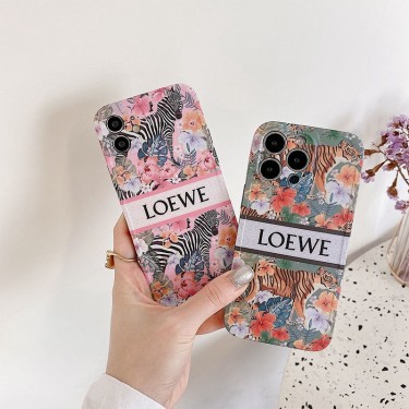 LOEWE 元気 iPhone13pro max 14 スマホカバー 動物と森の柄 ロエベ アイフォン13Pro/13ケース 耐衝撃 iphone12proカバー レンズ保護 IPHONE11pro max/11スマホケース 軽量 ジャケット型 高品質 オシャレ 男女兼用