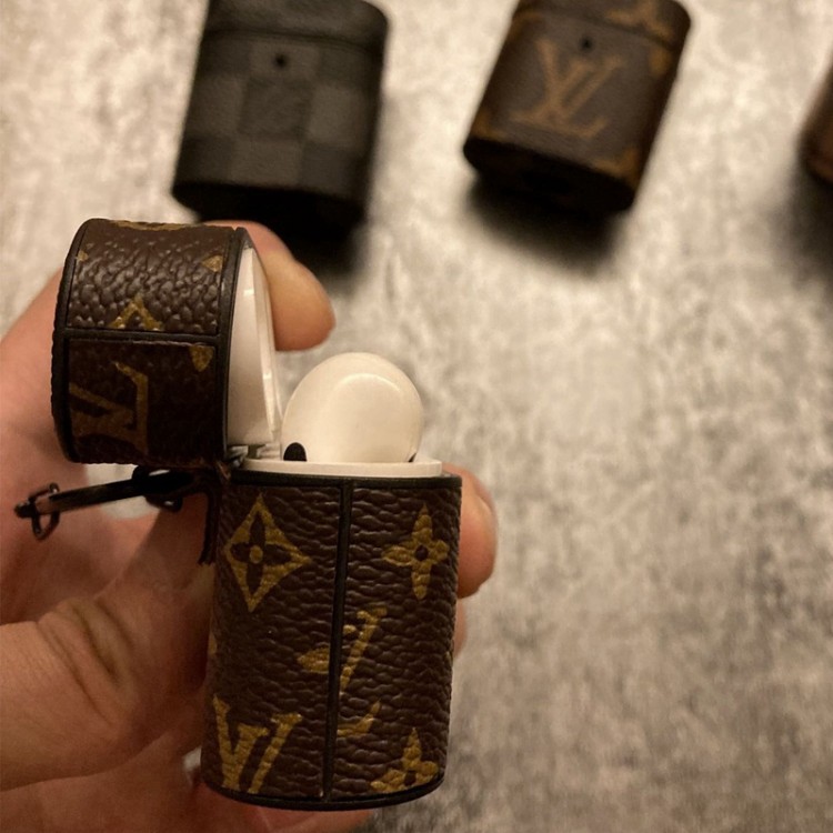 ブランド LOUIS VUITTON エアポーズ Pro2 2022ケース おしゃれデザイン ルイヴィトン AirPods 3 保護ケース珍しい AIRPODS PRO2 収納カバー 紛失なしairpods pro/2/1ケース 携帯便利 キズや埃防止 メンズ レディース