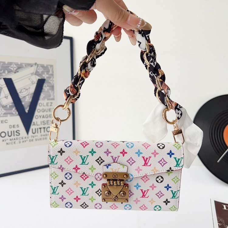 Lv ルイヴィトンギャラクシーs26 plus s25 s24 ultraスマホケースレディースブランドGalaxy s26 s23 plus s24 s25ultraカバーケース 薄型 ファッション人気 Samsung  s26 ultra s24 s25 + ultra iphone 16e 14 15 17 pro max airブランドスマホカバーブランドパロディSamsung s26/ s23/s25+/s24ultraケース 人気 キズ防止