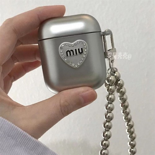 ミュウミュウ MiuMiuAirPods 3ブランドケース 携帯便利 ファッションかわいいエアーポッズ3/2/1カバー個性ブランドairpods 3/プロカバーパロディブランド若者オシャレエアーポッズpro2/proケース耐衝撃