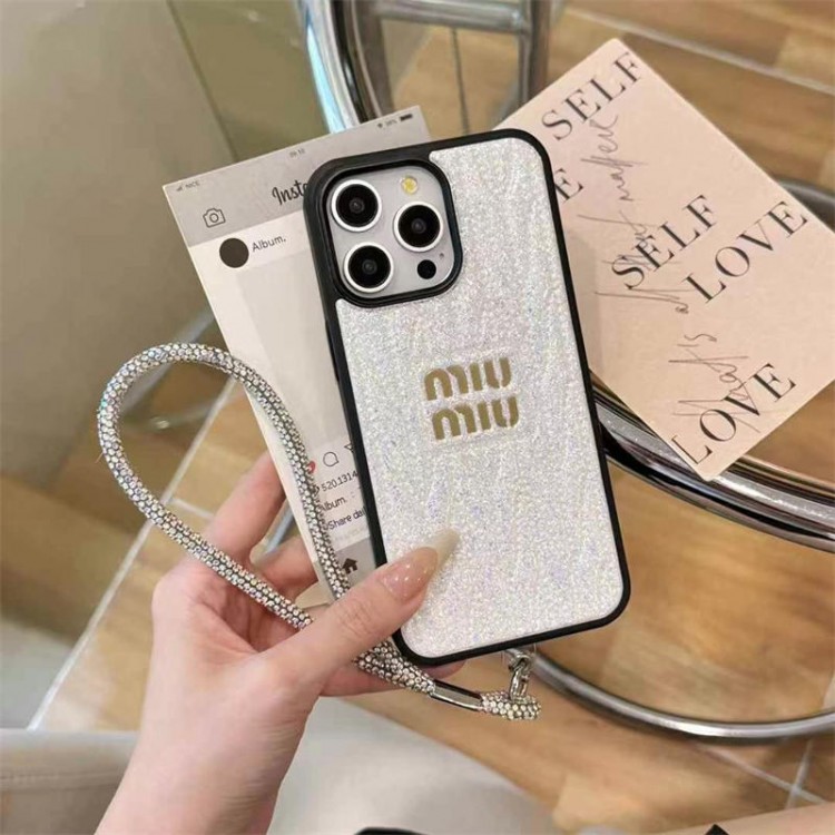 ミュウミュウ MiuMiu iPhone 16 15 plus 16 pro maxブランドスマホケース ミュウミュウ iPhone16  15pro max 16pro 13 12スマホカバー耐衝撃オシャレ MIUMIU アップル16e 15 pro max 16 plusケース全機種対応パロディ