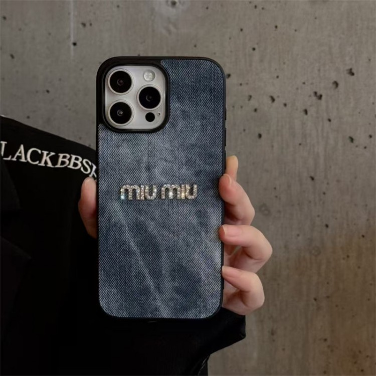 ミュウミュウ MiuMiu iPhone 16 15 plus 16 17pro max AirブランドスマホケースiPhone16 17 air 15pro max 16pro 13 12スマホカバー耐衝撃オシャレ芸能人愛用するブランドアイフォン17 16 pro15 16 pro maxケースカバー