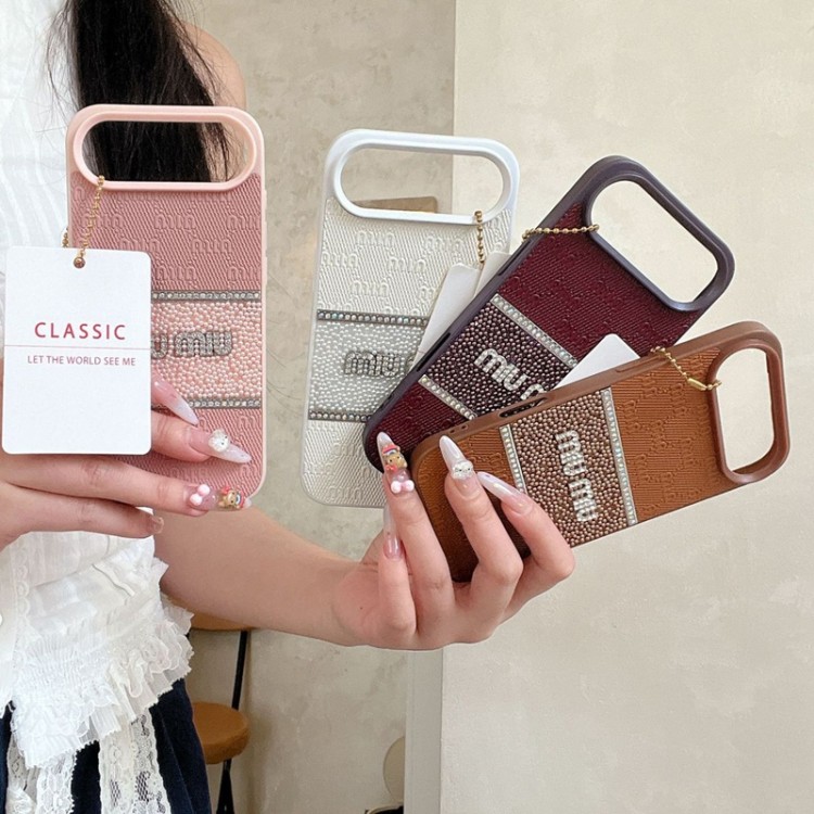 ミュウミュウ MiuMiuアイフォン16 pro max 17 AIR 15 14 16 plusハイブランドケースブランドアイフォン16 pro max Air 17 15plus 16プロマックスマホカバー男女兼用芸能人愛用するブランドアイフォン17 16 pro15 16 pro maxケースカバー