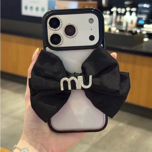 ミュウミュウ MiuMiuブランドiPhone 16 17 pro 15 16pro max ケース 蝶結び iPhone 16 15 plus 16 17pro max Airブランドスマホケース かわいい iPhone16 17 air 15pro max 16pro 13 12スマホカバー耐衝撃オシャレ