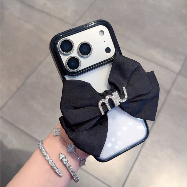 ミュウミュウ MiuMiuブランドiPhone 16 17 pro 15 16pro max ケース 蝶結び iPhone 16 15 plus 16 17pro max Airブランドスマホケース かわいい iPhone16 17 air 15pro max 16pro 13 12スマホカバー耐衝撃オシャレ