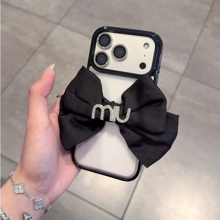 ミュウミュウ MiuMiuブランドiPhone 16 17 pro 15 16pro max ケース 蝶結び iPhone 16 15 plus 16 17pro max Airブランドスマホケース かわいい iPhone16 17 air 15pro max 16pro 13 12スマホカバー耐衝撃オシャレ