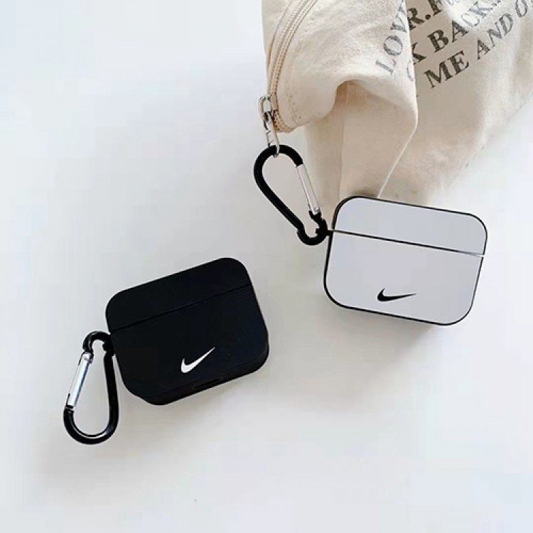 ファッション ブランド ナイキ AIRPODS 3収納ケース 紛失防止 オシャレ adidas エアーポッズ2/1フルカバー 落下保護 傷防止 カウズ airpods proケース カラビナ付き 携帯便利 かわいい 人気