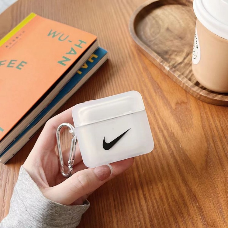 NIKE /ナイキ エアーポッズPRO2ケースカバー 半透明 マット調 ブランド AIRPODS PRO保護ケース 個性 シンプル airpods 2/1世代ケース 紛失防止 オシャレ 人気 黒白ペア