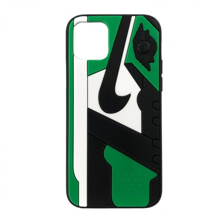 Nike ナイキブランドiPhone16 15 14pro maxケースメンズアイフォン16 pro max 15 14 16 plusハイブランドケース芸能人愛用するブランドアイフォン16 15 14 proケースカバー