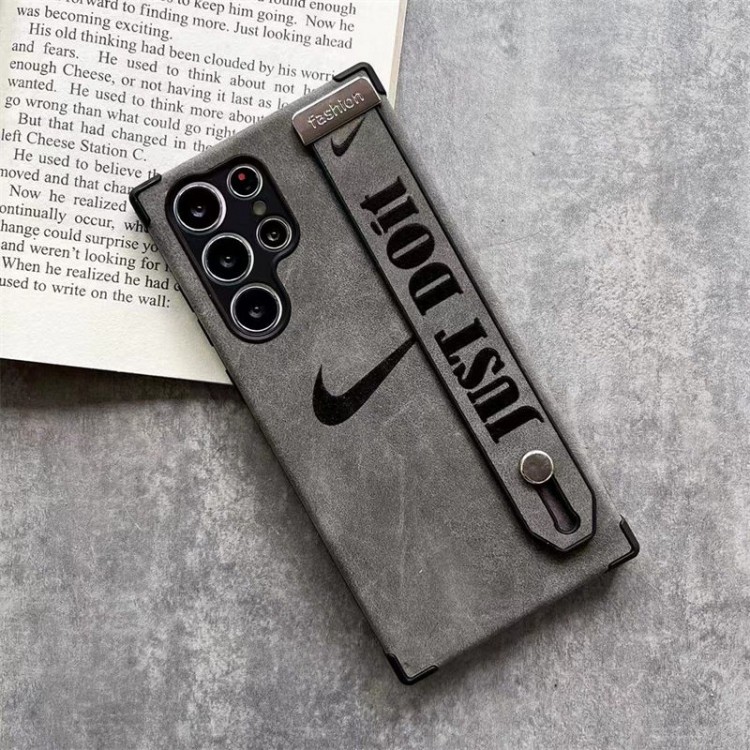 Nike ナイキ人気 Samsung s24 s25 + ultra iphone 16e 14 15 pro plusブランドスマホカバーgalaxys24 s23 s25 ultra plusケースハイブランドブランドパロディSamsung s23/s25+/s24ultraケース 人気 キズ防止ブランド軽量サムスンs24 s23/s24+/s23ultra iphone 14 15 16eスマホカバー
