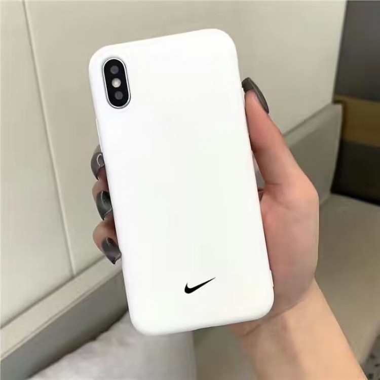 Nike ナイキブランドアップル16+ 16 pro max 16e 14 15 proケース激安パロディiPhone 16 15 plus 16 pro maxブランドスマホケース芸能人愛用するブランドアイフォン16  pro15 16 proケースカバー