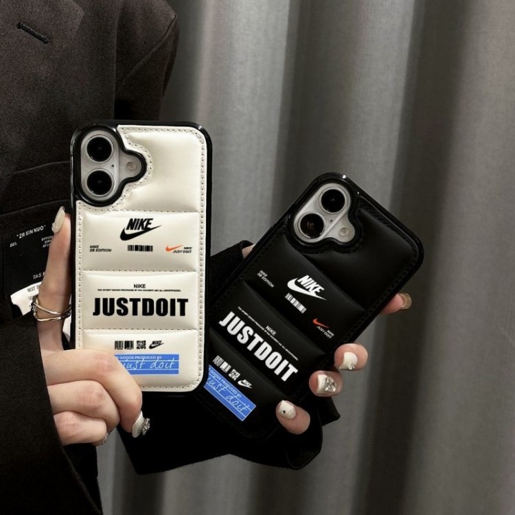 Nike ナイキアイフォン16 pro max 17 AIR 15 14 16 plus 17eハイブランドケースiPhone16 17 17e 15pro max 16proスマホカバー耐衝撃オシャレアップル AIR 17 16e 15 pro max 16 plusケース全機種対応パロディ