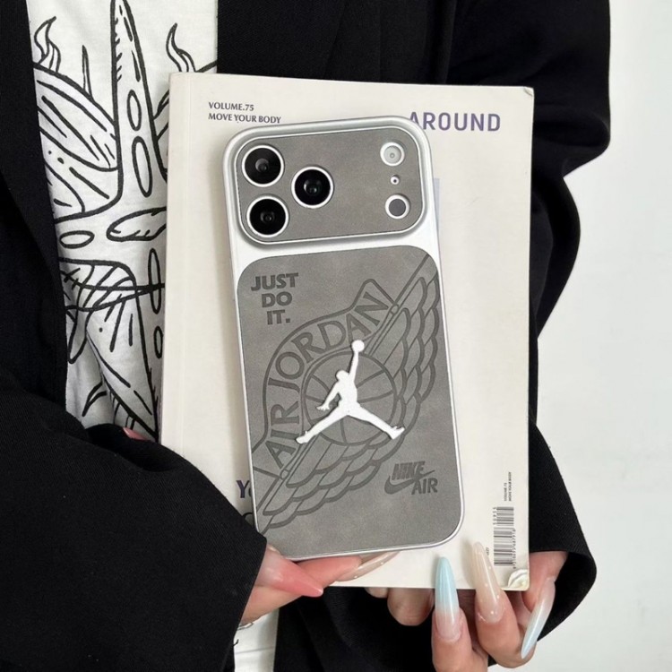 Nike ナイキブランドiPhone 18pro air 16 17 pro 15 16pro max ケースメンズブランドアップル18pro max 16+ 16 pro max 16e 18 15 17 pro air 17eケース激安パロディiPhone 16 15 plus 18 17pro max Airブランドスマホケース