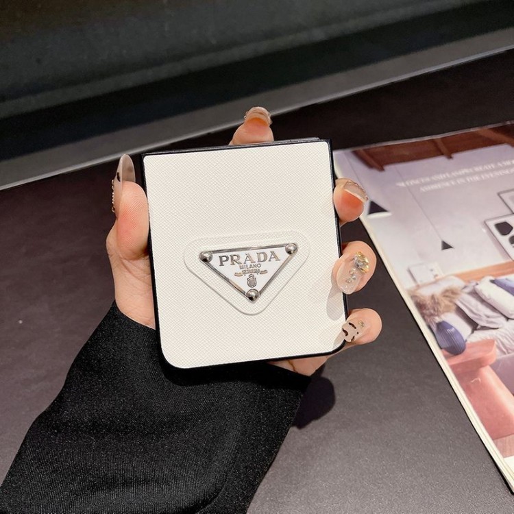 Prada プラダブランドスマホケース男女兼用かわいいsamsung z fold 7 6 5 4 flip7 6 5 4ケースカバー激安大人っぽい Prada ギャラクシーz fold7 4 5 6ブランドスマホカバーブランド落下保護galaxy z flip3 4 5 6 7携帯カバーレディース