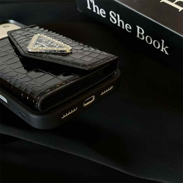 Prada プラダブランドiPhone16  17 pro 15 16pro max 16eケースメンズアイフォン16 pro max 17 air 15 14 16 plusハイブランドケースブランドアイフォン16 pro max  17 15plus 16プロマックスマホカバー男女兼用