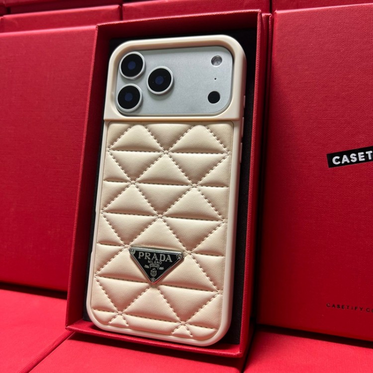 Prada プラダiPhone 16 15 plus 16 17pro max Airブランドスマホケース芸能人愛用するブランドアイフォン17 16 pro15 16 pro maxケースカバーアップル AIR 17 16e 15 pro max 16 plusケース全機種対応パロディ