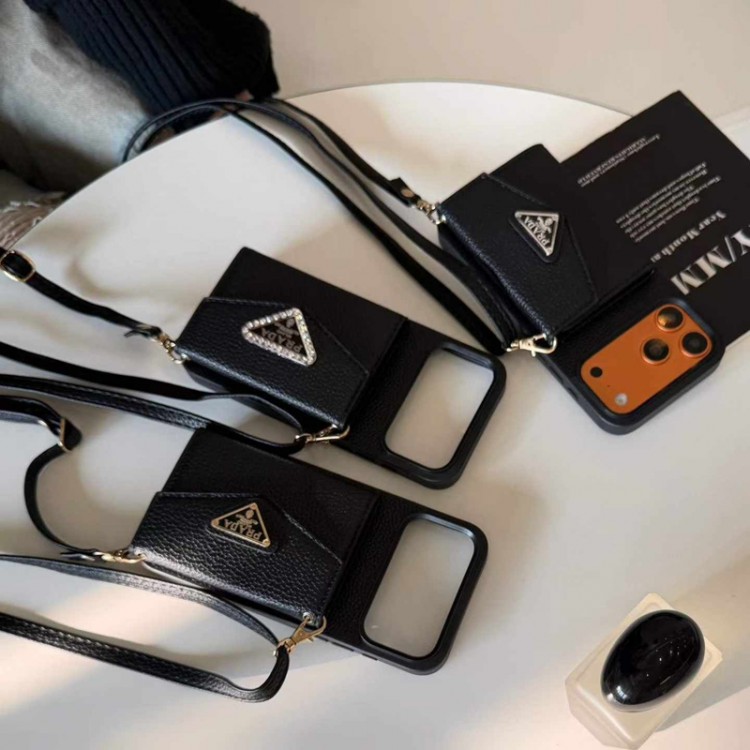 Prada プラダiPhone 16 15 plus 16 17pro max Airブランドスマホケース芸能人愛用するブランドアイフォン17 16 pro15 16 pro maxカバーアップル AIR 17 16e 15 pro max 16 plusケース全機種対応パロディ