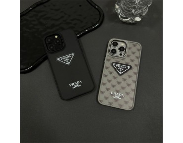 高級感が溢れるプラダiphone 17ケースザノースフェイス グッチ