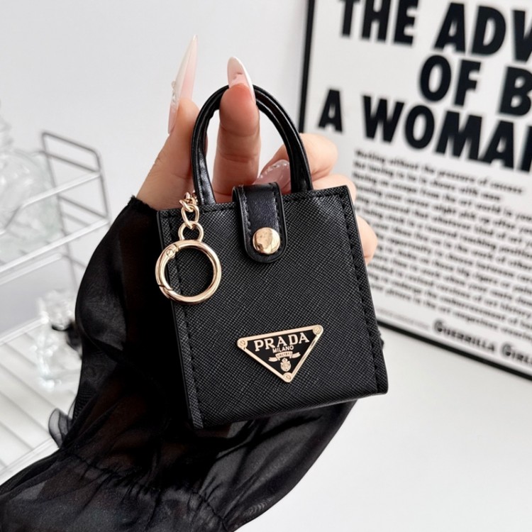 Prada プラダかわいいエアーポッズ 5 ultra max/プロ3/4/3/2/1カバー個性ブランドairpods 5 ultra max/4 3/プロ2/ プロ3カバーパロディメンズ向けAirPods 5 ultra max/Pro3/4/3/2/1ケースブランドかっこいいブランド若者オシャレエアーポッズ 5 ultra max 4 3 pro2/proケース耐衝撃