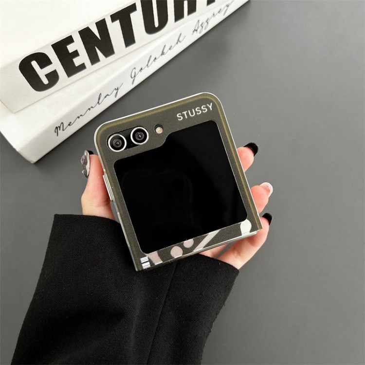 Stussy ステューシーブランドギャラクシーz flip4 5 fold5 4 3スマホカバースムーズ高級感galaxy z fold5 4 3ケースハイブランドブランドスマホケース男女兼用大人っぽい ギャラクシーz fold3/2 4 5ブランドスマホカバー
