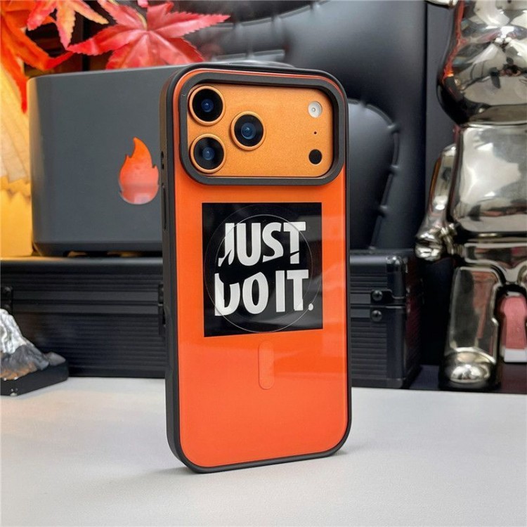 Nike ナイキiPhone16 17 air 15pro max 16pro 13 12スマホカバー耐衝撃オシャレ芸能人愛用するブランドアイフォン17 16 pro15 16 pro maxケースカバーアップル AIR 17 16e 15 pro max 16 plusケース全機種対応パロディ