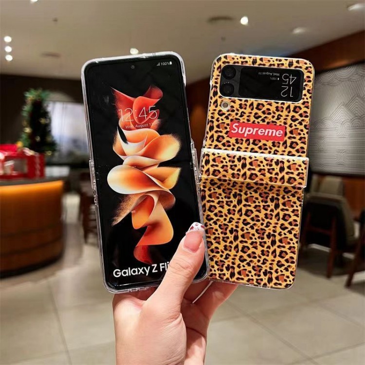 SUPREME ギャラクシー Z Flip4スマホケース 個性 ヒョウ紋 シュプリーム Galaxy Z Flip3携帯カバー 耐衝撃PC素材 Samsung z flip4 3ケース フィット 指紋防止 ファッション 男女