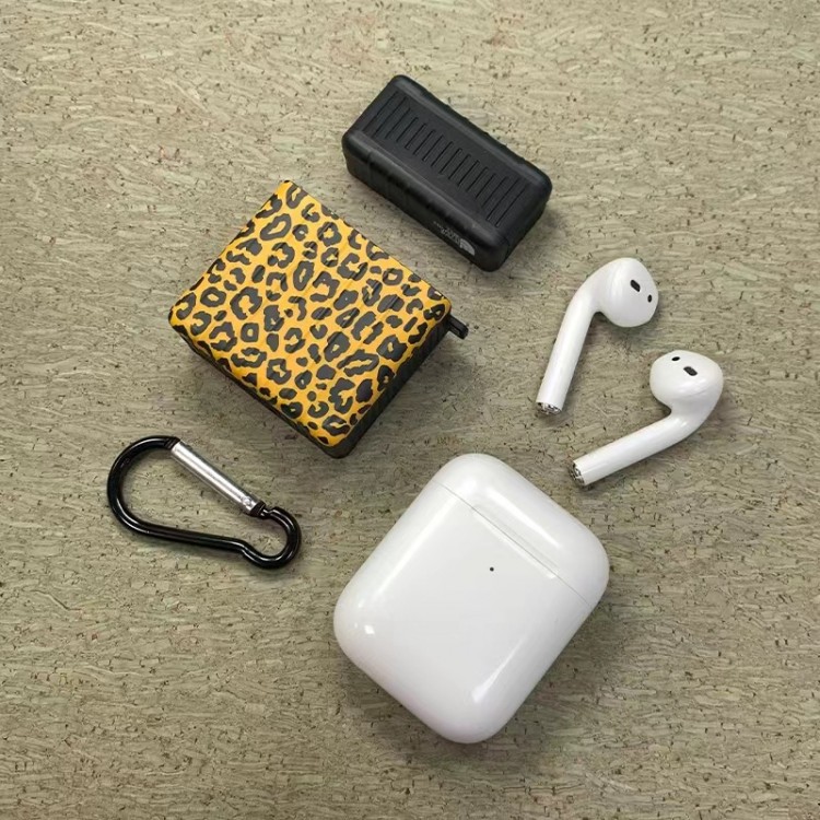 ザノースフェイスヒョウ柄 Airpods 3ケース the north face エアーポッズ PRO2保護ケース ワイヤレス充電対応 AirPods proカバー カラビナ付き 軽量 耐衝撃 airpods 2/1ケース キズ防止 防塵 防水 落下防止全面保護カバー 着脱簡単持ち運びが容易