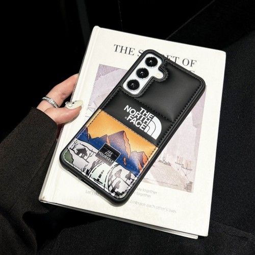 ザノースフェイスプラダ iPhone 17Pro max AirPods Pro3 ケースナイキ