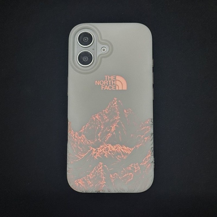 ザノースフェイス THE NORTH FACEアイフォン16 18 pro max 17 AIR 15 14 16 plus 18ハイブランドケースiPhone 18 16 17 17e 15pro max 16pro スマホカバー耐衝撃オシャレアップル 18 AIR 17 16e 15 pro max 16 plusケース全機種対応パロディ