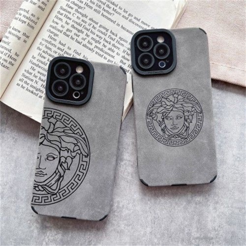 Versace ヴェルサーチブランドiPhone16  plus 15 16pro max 16eケースメンズアイフォン16 pro max 15 14 16 plusハイブランドケースブランドアップル16+ 16 pro max 16e 14 15 proケース激安パロディ